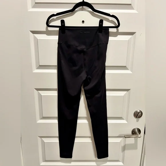 SKIMS Nike Matte Leggings Small - Picture 4 of 7